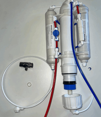Reverse osmosis (RO) plant assembly