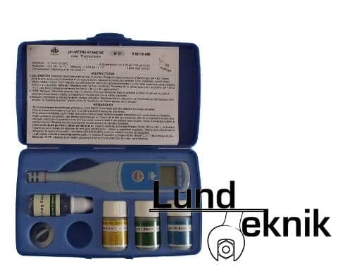 pH meter with built-in electrode and thermometer